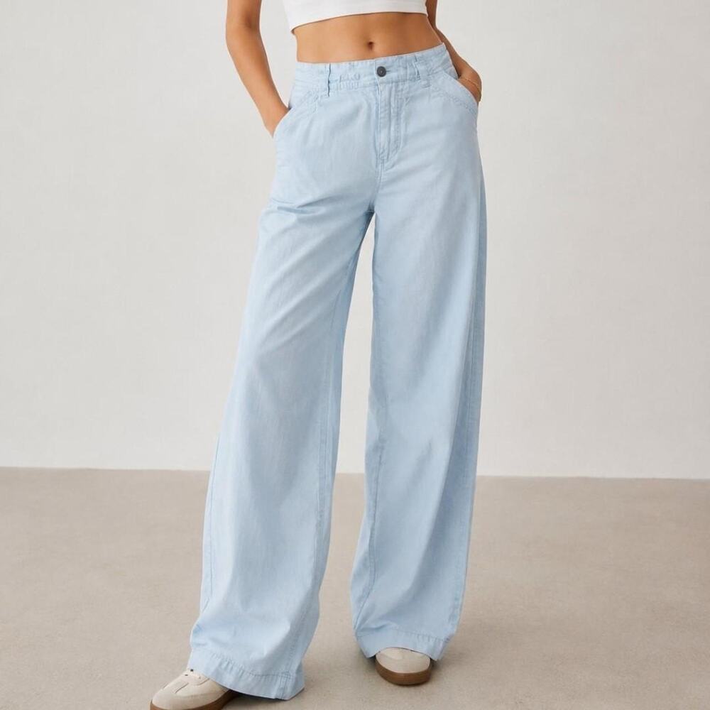 Light blue wide leg pants